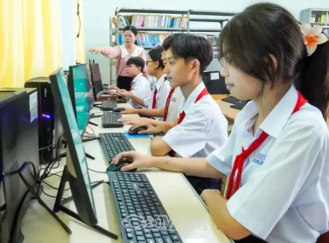 Kiến tạo động lực cho phát triển