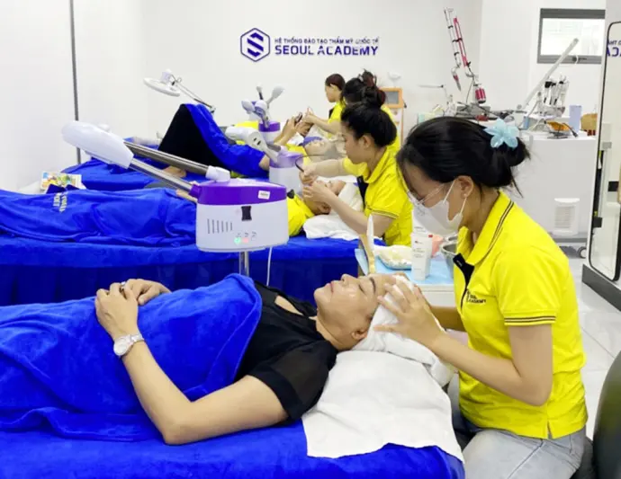 Khóa học spa chăm sóc da cơ bản gồm những gì? Nên học ở đâu uy tín?