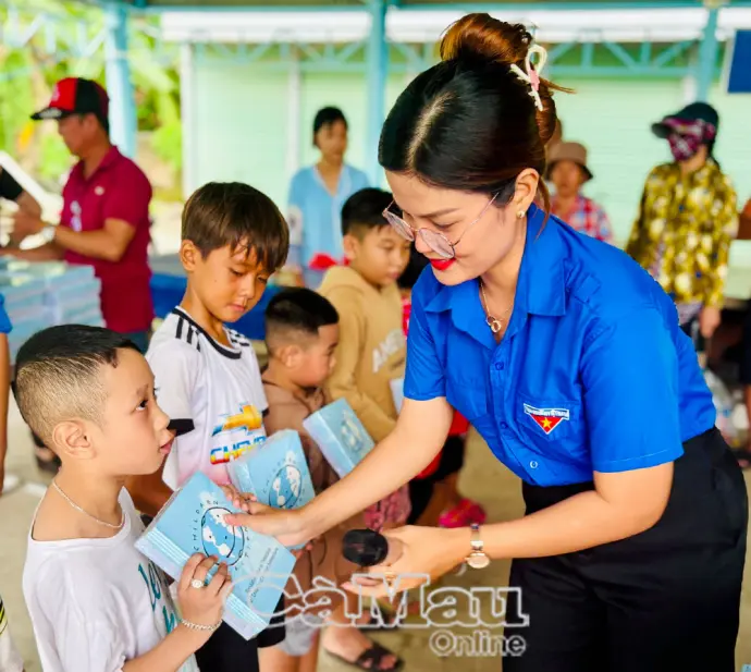 Dấu ấn Cà Mau trong hành trình dân chủ - Bài cuối: Nối tiếp truyền thống, dấn thân kiến tạo