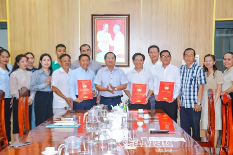 Thành lập Nhà Thiếu nhi và Trung tâm Hỗ trợ Nông dân tỉnh Cà Mau sau hợp nhất