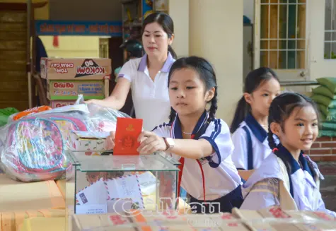 Chung tay làm việc tốt