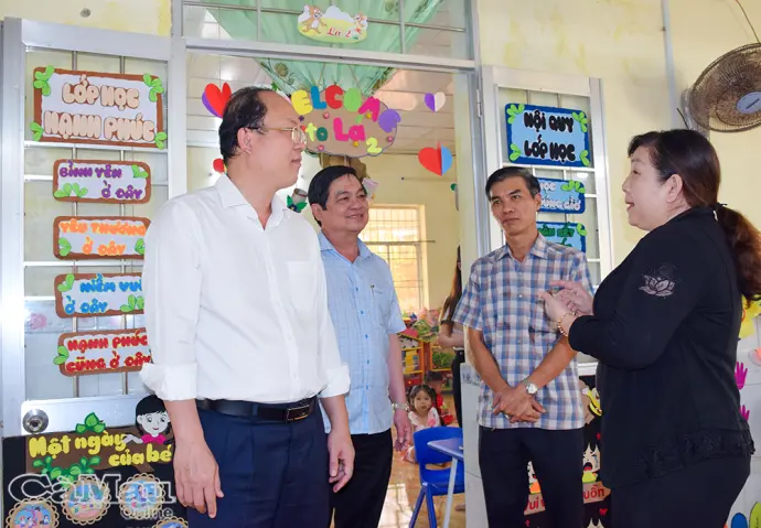 Giữ vững đoàn kết nội bộ để hoàn thành tốt nhiệm vụ