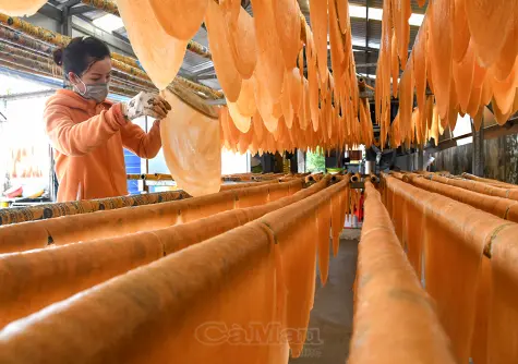 Nâng giá trị sản vật địa phương 