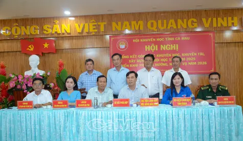 Đẩy mạnh phong trào học tập suốt đời trong toàn xã hội