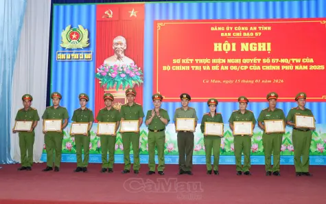Công an Cà Mau hoàn thành toàn diện Đề án 06