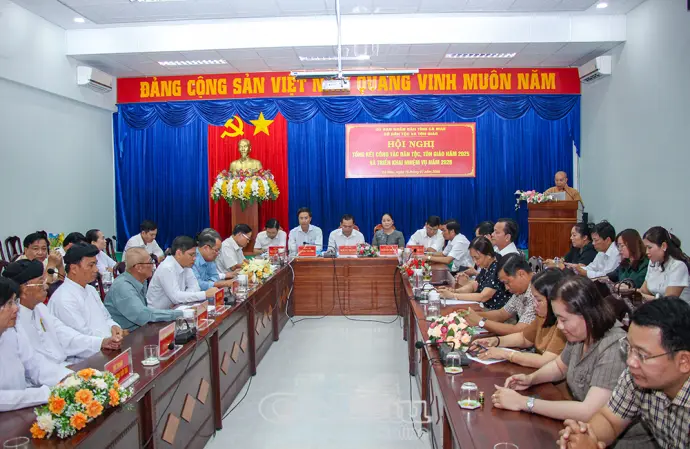 Củng cố niềm tin của đồng bào dân tộc, tôn giáo