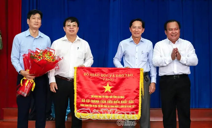 Tập trung thực hiện mục tiêu hiện đại hoá ngành giáo dục