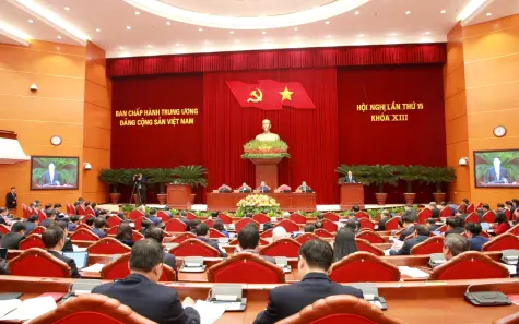 Việc bầu Bộ Chính trị, Ban Bí thư được thực hiện như thế nào?