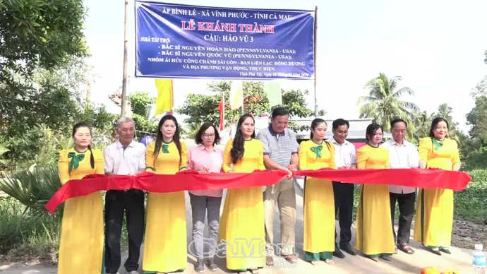 Khánh thành cầu nông thôn, thiết thực chào mừng Đại hội XIV của Đảng