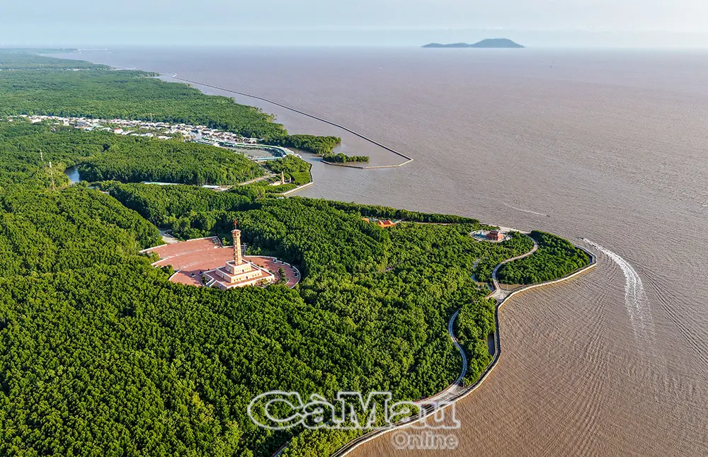 Cà Mau vươn ra biển lớn