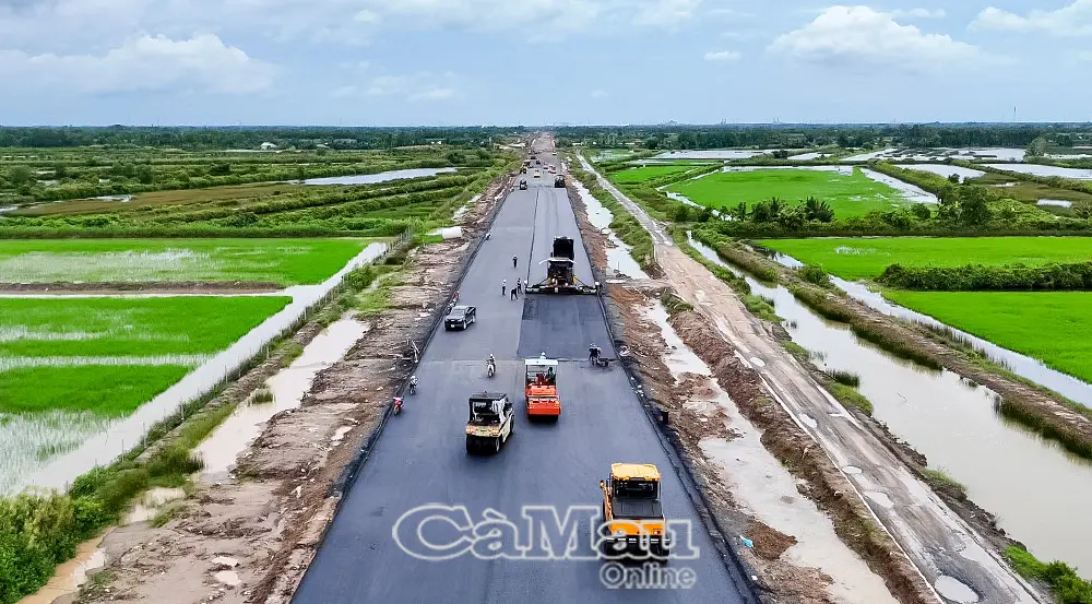 Ðịnh hình cực tăng trưởng ở địa đầu cực Nam