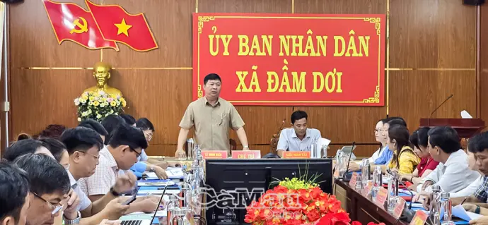 Giám sát công tác chuẩn bị bầu cử tại xã Đầm Dơi