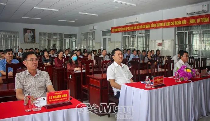 Quan tâm dõi theo và kỳ vọng vào đường hướng của Đảng trong nhiệm kỳ mới