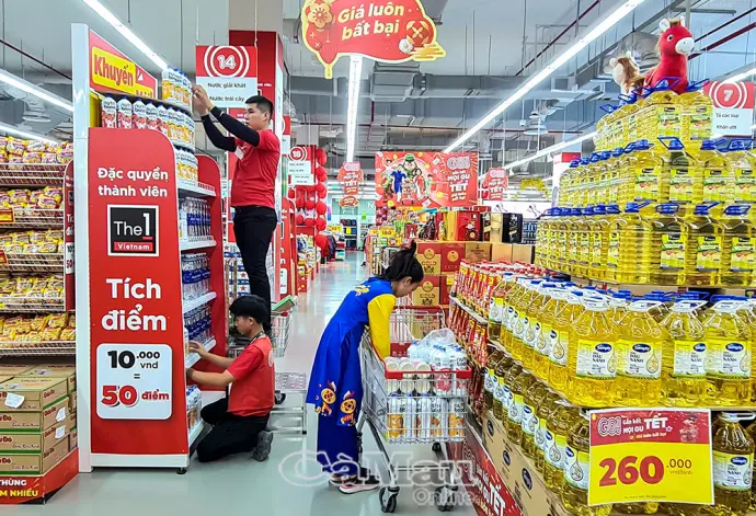 Hàng Việt chiếm lĩnh thị trường tết Bính Ngọ 2026