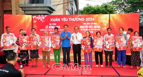 Tết ấm yêu thương