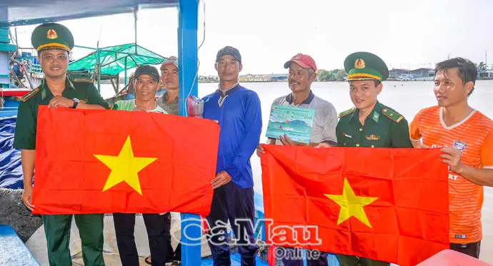 Kiên định đường lối quân sự, quốc phòng của Ðảng