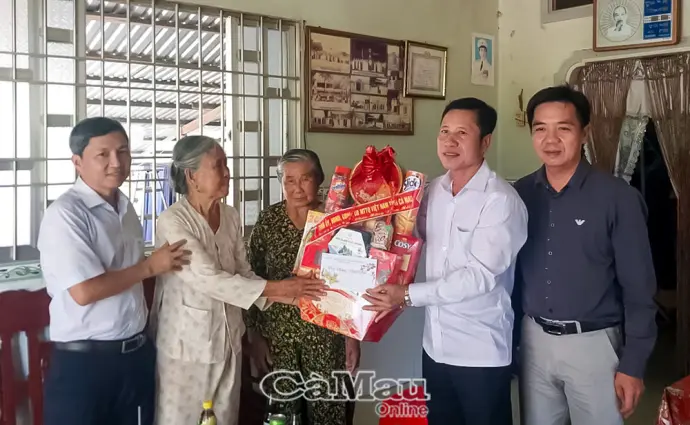 Chăm lo Tết Bính Ngọ cho hộ có hoàn cảnh khó khăn