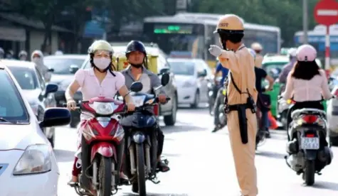 Công bố đường dây nóng để người dân phản ánh cảnh sát giao thông có biểu hiện tiêu cực