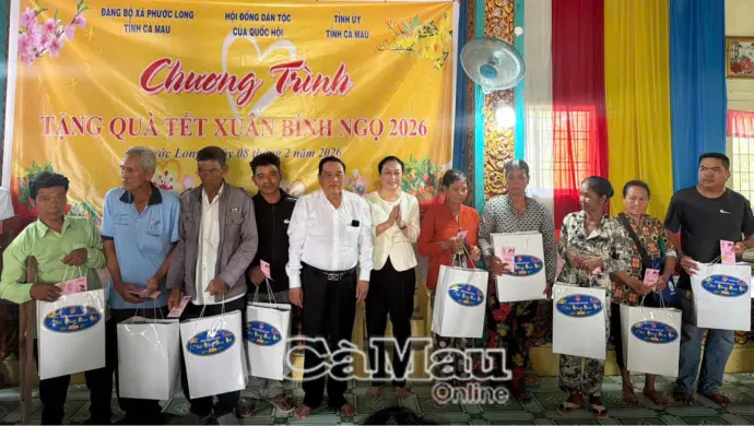 Xuân ấm Phước Long từ những phần quà nghĩa tình