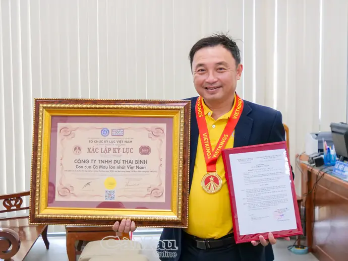 Cua Cà Mau được xác lập kỷ lục Việt Nam