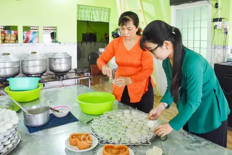 Bánh dân gian hoà vị Tết