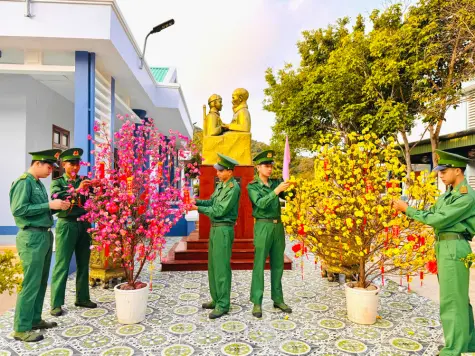 Rộn ràng sắc Xuân nơi tuyến đầu biên giới biển