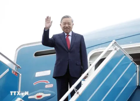 Tổng Bí thư Tô Lâm lên đường tham dự cuộc họp khai mạc Hội đồng Hoà bình về Gaza