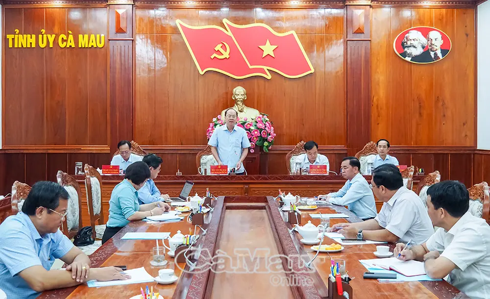 Quyết tâm xây dựng Đảng uỷ các cơ quan Đảng tỉnh trong sạch, vững mạnh