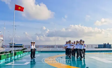 Viết tiếp bản hùng ca biển cả