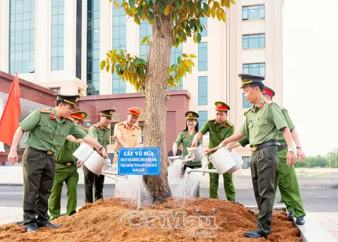 Công an tỉnh Cà Mau phát động “Tết trồng cây đời đời nhớ ơn Bác Hồ” năm 2026