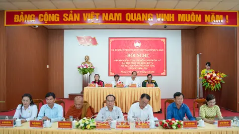 Tiếp xúc cử tri các đơn vị bầu cử:  Gửi gắm kỳ vọng, làm rõ trách nhiệm trước Nhân dân