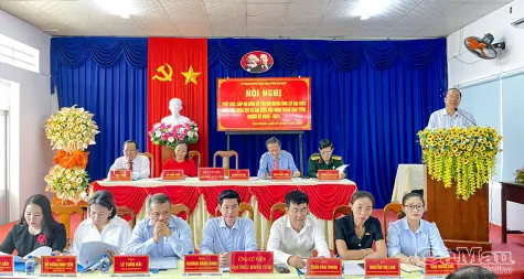 Ứng cử viên đại biểu Quốc hội khoá XVI và đại biểu HĐND tỉnh tiếp xúc cử tri tại nhiều đơn vị bầu cử