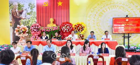 Tăng cường đối thoại với cử tri trước ngày bầu cử