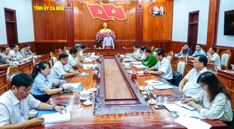 Đẩy nhanh tiến độ, tháo gỡ vướng mắc các dự án trọng điểm