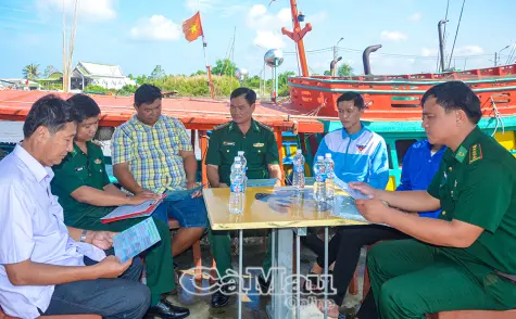 Giúp ngư dân hiểu rõ quyền và nghĩa vụ cử tri