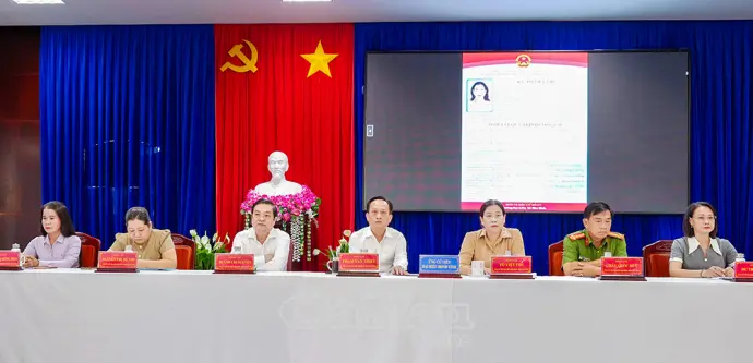 Ứng cử viên HĐND tỉnh vận động bầu cử tại các địa phương