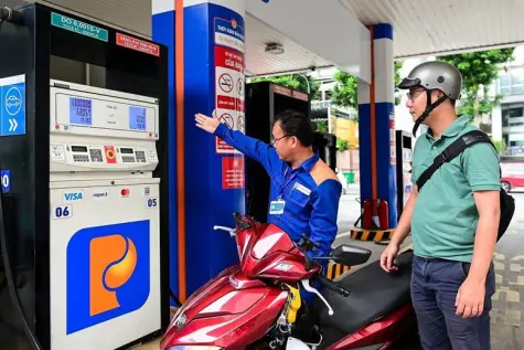 Chính thức chi 4.000-5.000 đồng từ quỹ bình ổn giá với mỗi lít xăng dầu