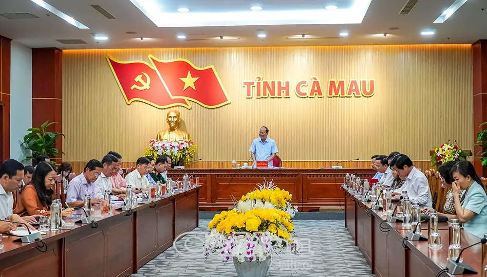 Đẩy mạnh khoa học - công nghệ và chuyển đổi số để tạo động lực phát triển