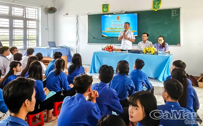 Chung tay xây dựng môi trường học đường an toàn