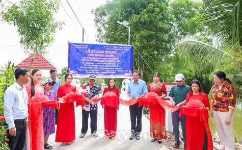 Xã Phong Hiệp đẩy mạnh xã hội hoá phát triển hạ tầng giao thông nông thôn