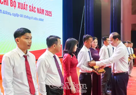 "Hạt nhân" khơi nguồn sức mạnh