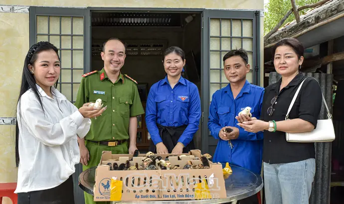 Tuổi trẻ Công an Cà Mau xung kích vì cộng đồng