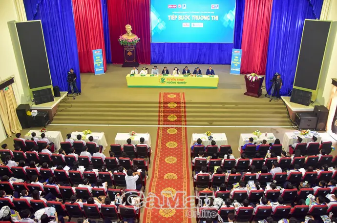 Hơn 500 học sinh THPT tham gia chương trình “Tiếp bước trường thi” năm 2026