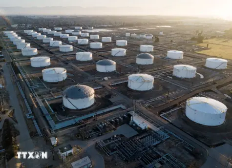 Bộ trưởng Năng lượng Mỹ: Thị trường dầu mỏ chỉ "tạm thời" gián đoạn