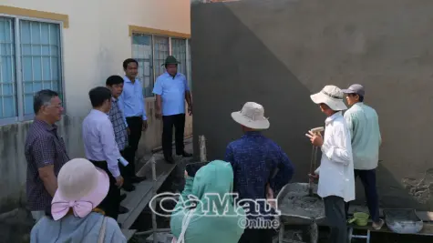 Đẩy nhanh tiến độ, đảm bảo chất lượng công trình nhà vệ sinh trường học