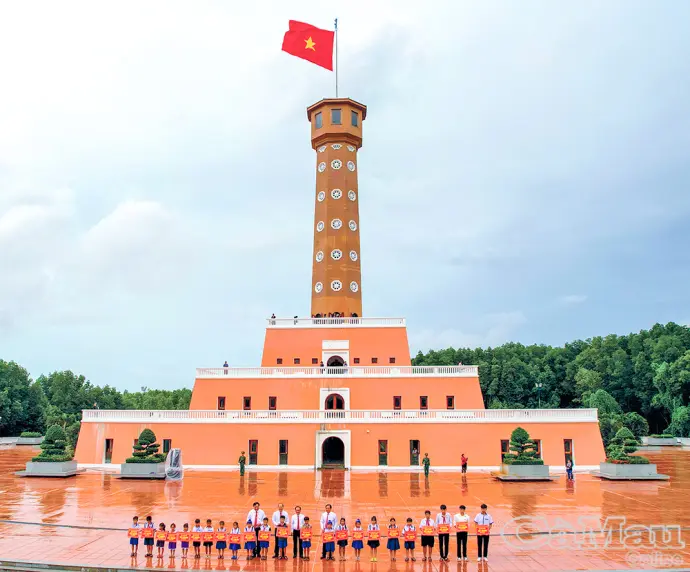 Khơi dậy nguồn lực văn hoá xây dựng Cà Mau phát triển 