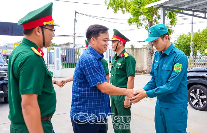 Xây dựng lực lượng dân quân tự vệ “gần dân, sát dân” và “nắm - hiểu - biết”