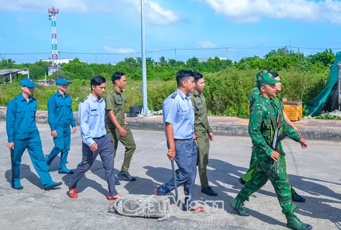 Lực lượng dân quân tự vệ sát cánh bảo vệ Tổ quốc