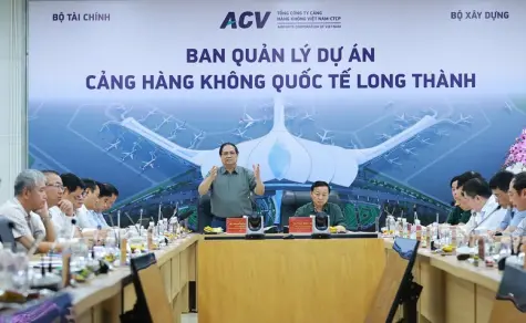 Thủ tướng Phạm Minh Chính: Khai thác thương mại sân bay Long Thành vào cuối năm 2026