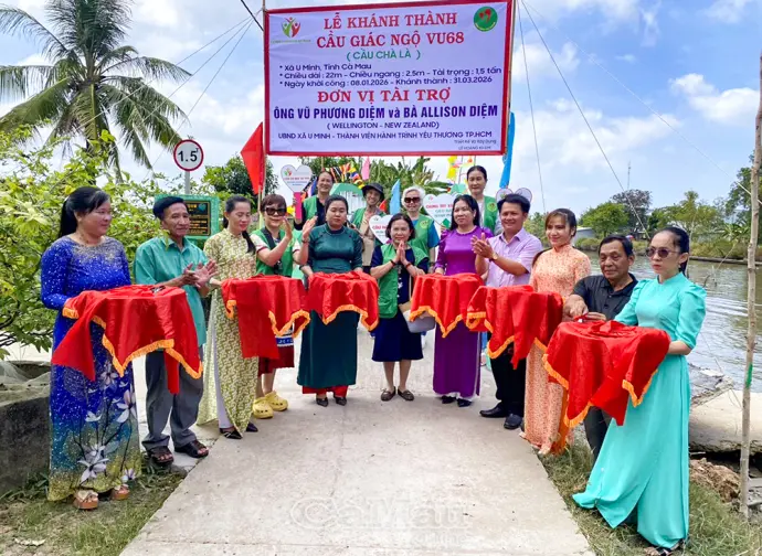 Thêm 2 cây cầu nối nhịp bờ vui cho người dân xã U Minh